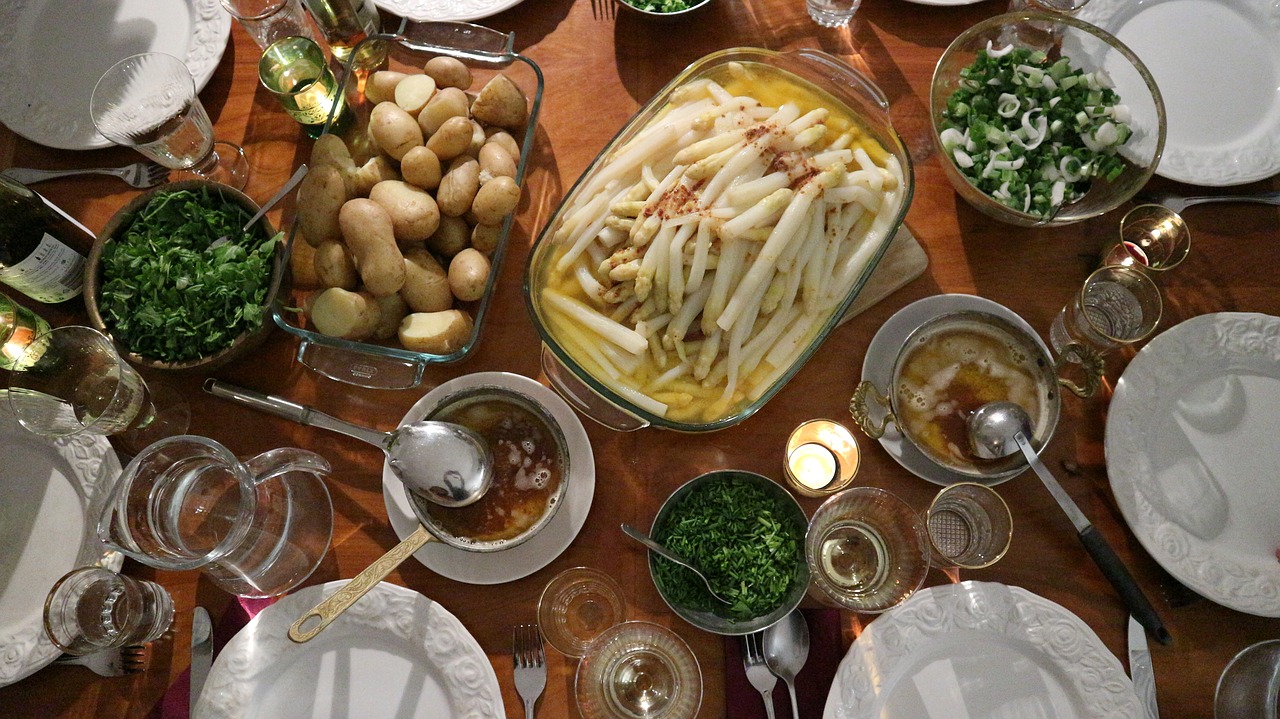 Mesa de Navidad con espárragos